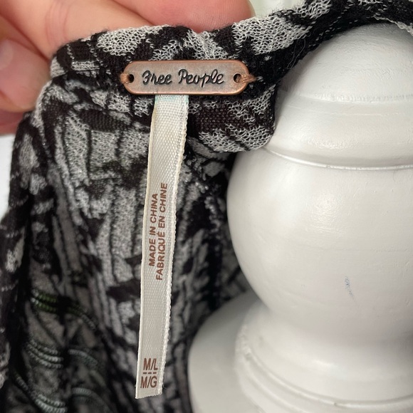 Free People Tribal Print Open Front Oversized Kimono - Picture 6 of 6